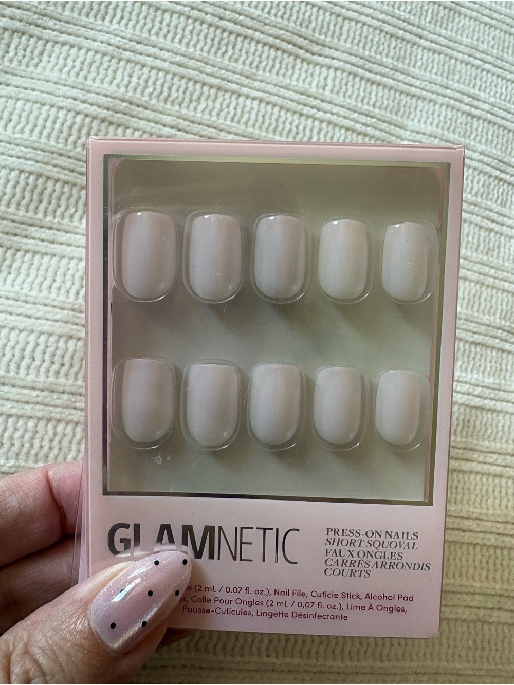 Glamnetic Press-On Nails in Soft Pink Nude Soft Girl - Picture 4 of 5